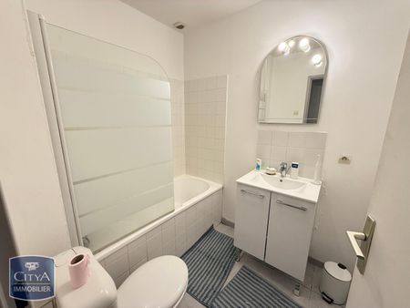 Location Appartement 3 pièces 62m² ST PRIEST EN JAREZ 42270 - Photo 5