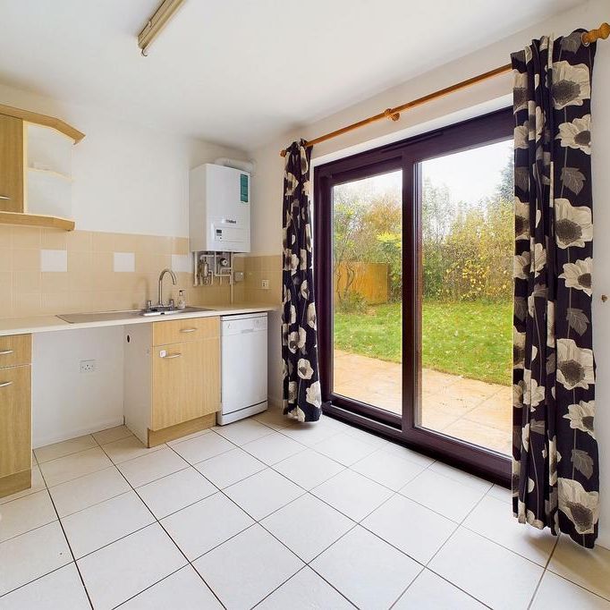 2 bedroom semi-detached house to rent - Photo 1