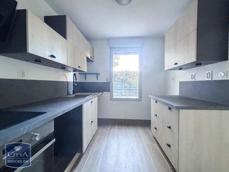 Location Appartement 4 pièces 74m² CARCASSONNE 11000 - Photo 5