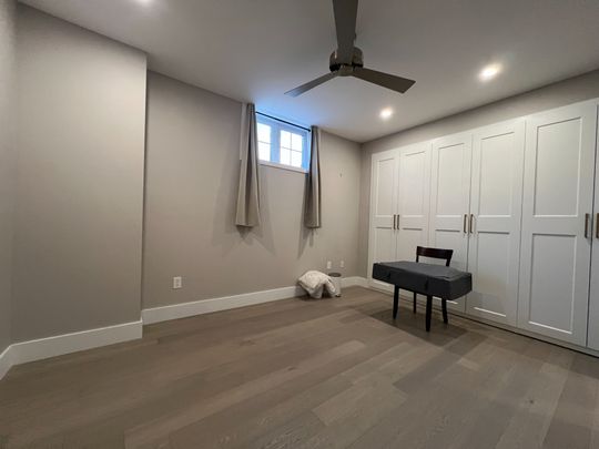 For Lease - 2421 Eighth Line, Oakville, Ontario - Photo 1