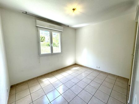 Appartement T3 (73 m²) à louer à BASTIA - Photo 3