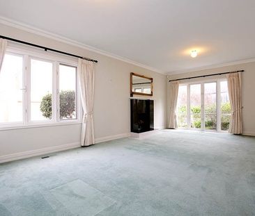 2/50 St Clems Road, Doncaster East - Photo 2
