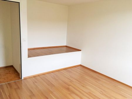 "106 m2 warten auf einen neuen Mieter !" - Photo 2