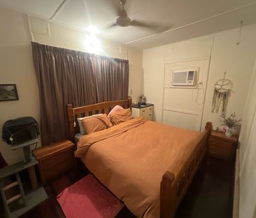 3 x 1 + POOL, SHED AND ROOM FOR THE BOAT - Photo 3