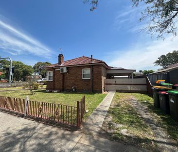 Just Listed - Cosy home, Handy location - Photo 3