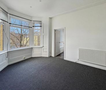 Flat 3, 38 Beauchamp Street, Cardiff CF11 6AW - Photo 1