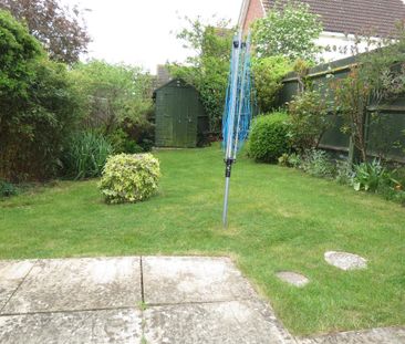 2 bedroom semi-detached house to rent - Photo 5