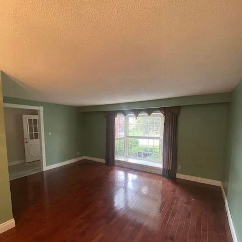 For Lease - 30 Blackthorn Lane, Brampton, Ontario - Photo 1