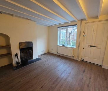 3 bedroom terraced house to rent - Photo 2