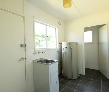 3 bedroom home in flood free South Grafton - Photo 6