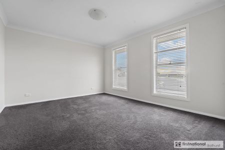 Modern Family Home With Space & Style - Photo 4