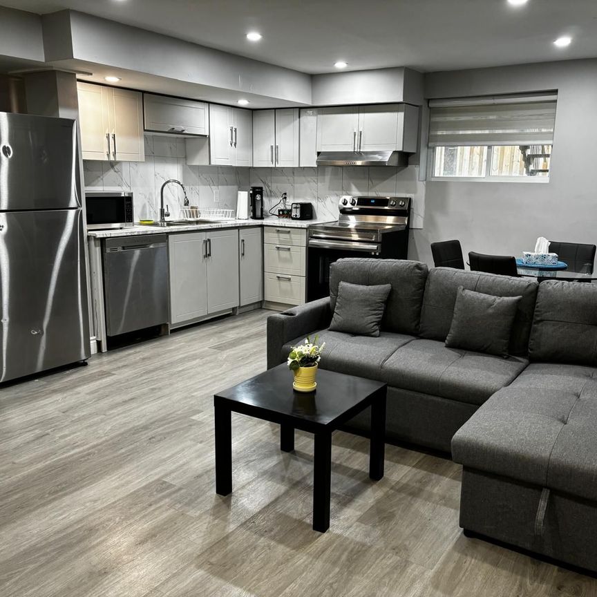 For Lease - 11 Overholt Drive Unit# Lower Level, Thorold, Ontario - Photo 1