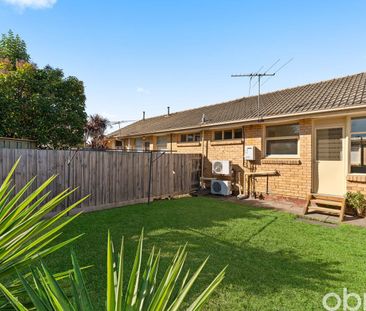 Freshly Updated, Low-Maintenance Living in the Heart of Narre Warre... - Photo 6