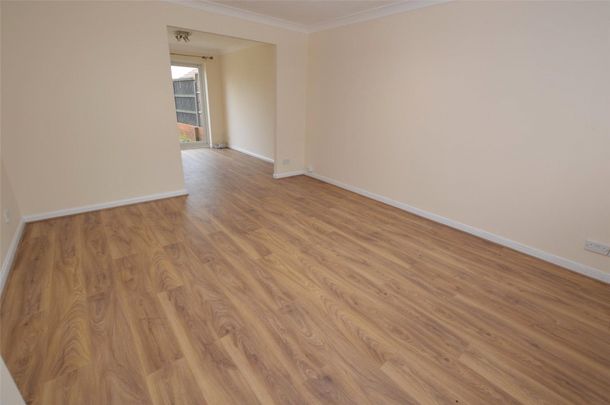 3 bedroom house to rent Peppercorn Close, Colchester, CO4 - Photo 1