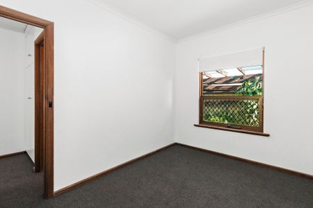 3/7 Gurner Terrace, Grange. - Photo 2