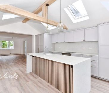 3 bedroom terraced house to rent - Photo 2