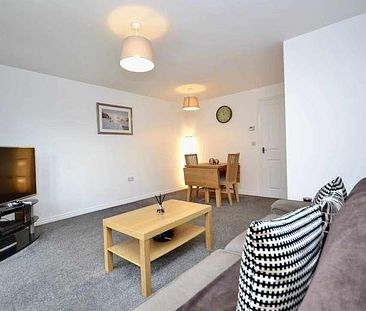 Bedroom House To Let On Roseden Way, Newcastle Great, NE13 - Photo 2