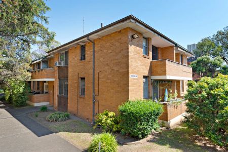 One-Bedroom Apartment in a Prime Harris Park Location - Photo 5