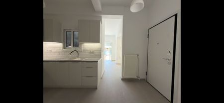 Διαμέρισμα για ενοικίαση Κέντρο (Νέος Κόσμος) - Φωτογραφία 4