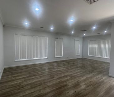 4 bedroom home in Wollert! - Photo 3