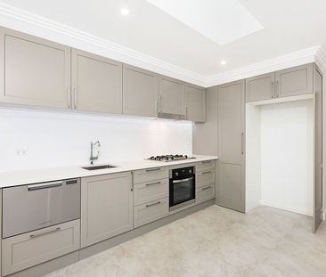 Home For Rent - Photo 4