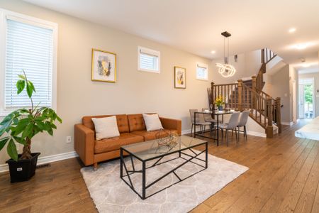 For Lease - 974 Kilbirnie Drive, Barrhaven, Ontario - Photo 2