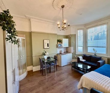 Room in a Shared House, Lena Gardens, W6 - Photo 4