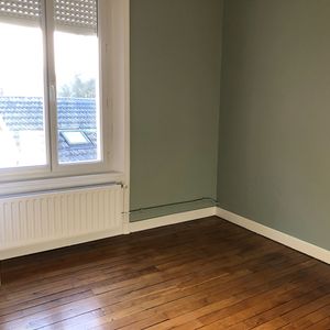 Appartement à louer - ST REMI - Photo 2