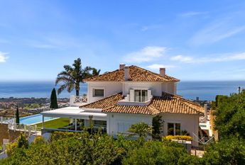 6 bedroom luxury Villa for rent in Marbella Del Este, Andalusia