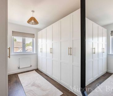 4 bedroom detached house to rent - Photo 5