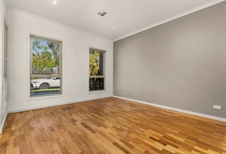 Modern Living in a Prime Pascoe Vale Pocket - Photo 2