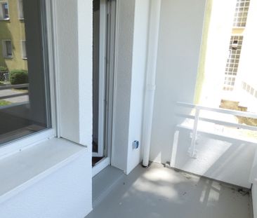 Top sanierte 3 Zimmer-Wohnung mit Balkon! *** - Photo 6