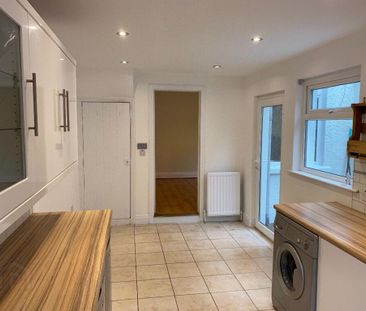 22 Stanley Road, Bangor, BT20 5EL - Photo 3