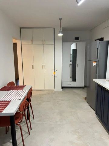 Inchiriere apartament 2 camere zona Vest - Fotografie 3