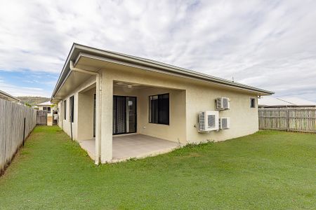38 Warrill Place, Kelso QLD 4815 - House For Rent | Domain - Photo 5