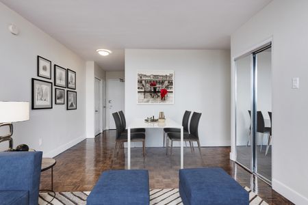 Wellesley Square - Photo 3