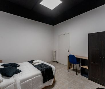 Calle de Sagasta, Madrid, Community of Madrid 28004 - Photo 2