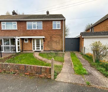 3 bedroom semi-detached house to rent - Photo 3