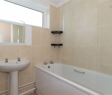 Dorchester Gardens, Worthing - Photo 5