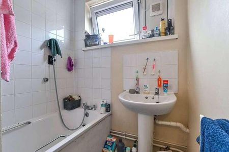 Williamson Street, Islington, London, N7 - Photo 3