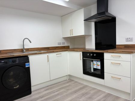 2 bedroom apartment to rent - Photo 4