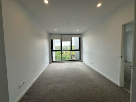 304/10 Aviators Way, Penrith NSW - Photo 4