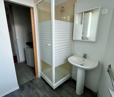 À LOUER – Studio NON MEUBLÉ de 26 m², Rue de Solférino, Lille-Centr... - Photo 5