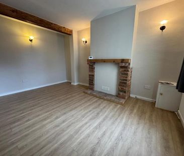 2 bedroom cottage to rent - Photo 2