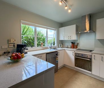 Relax on Ridgeway - Photo 2