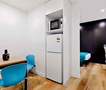2 Bed Apartment Silver - Photo 5