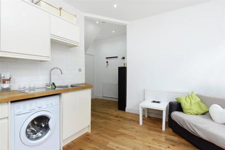 1 bedroom flat to rent - Photo 2