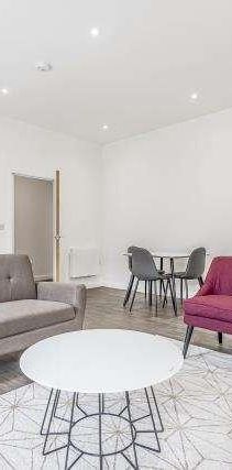 London Road, Headington, OX3 - Photo 1