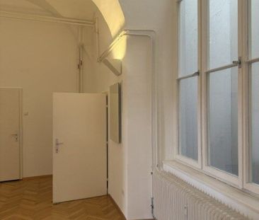 Aufwendig saniert: Großzügige 4- 6 Zimmer-Wohnung in der Hofgasse E... - Photo 5