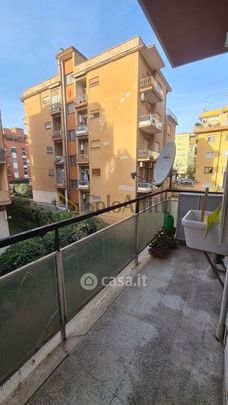 Quadrilocale in Affitto in Via Publio Rutilio Rufo 18 a Roma - Photo 1